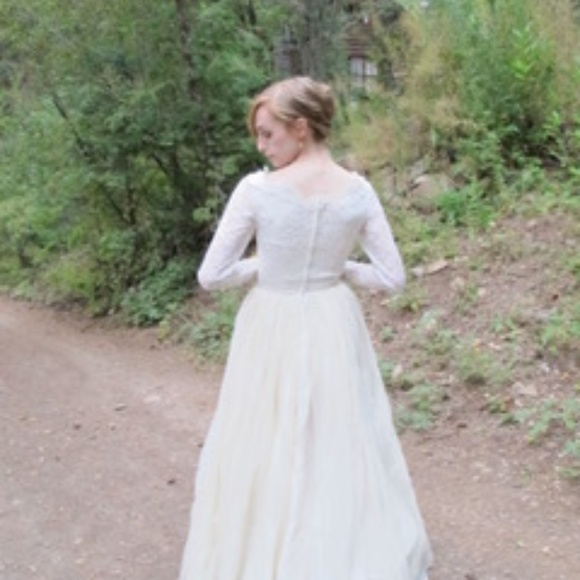 Antique Vintage Wedding Dress - Picture 6 of 8
